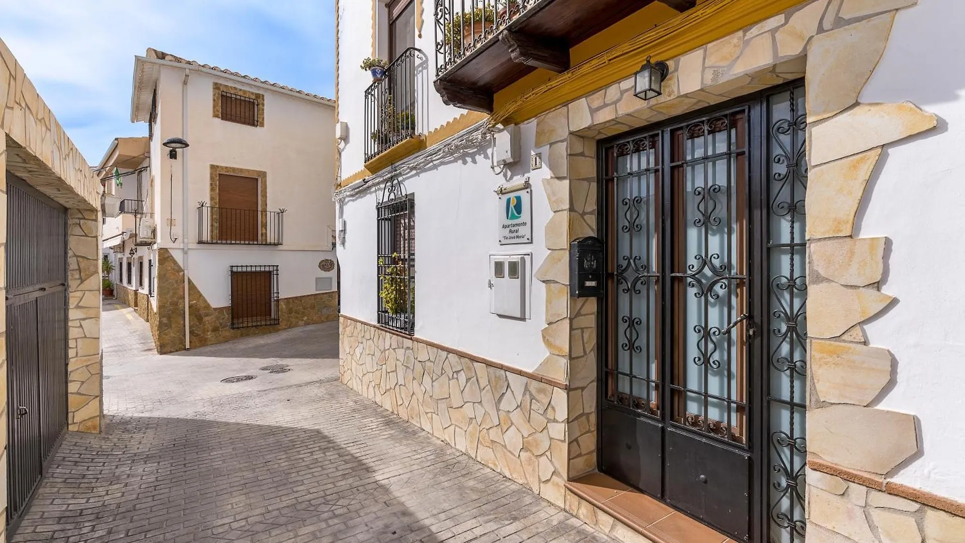 Holiday home Lavanda Hinojares